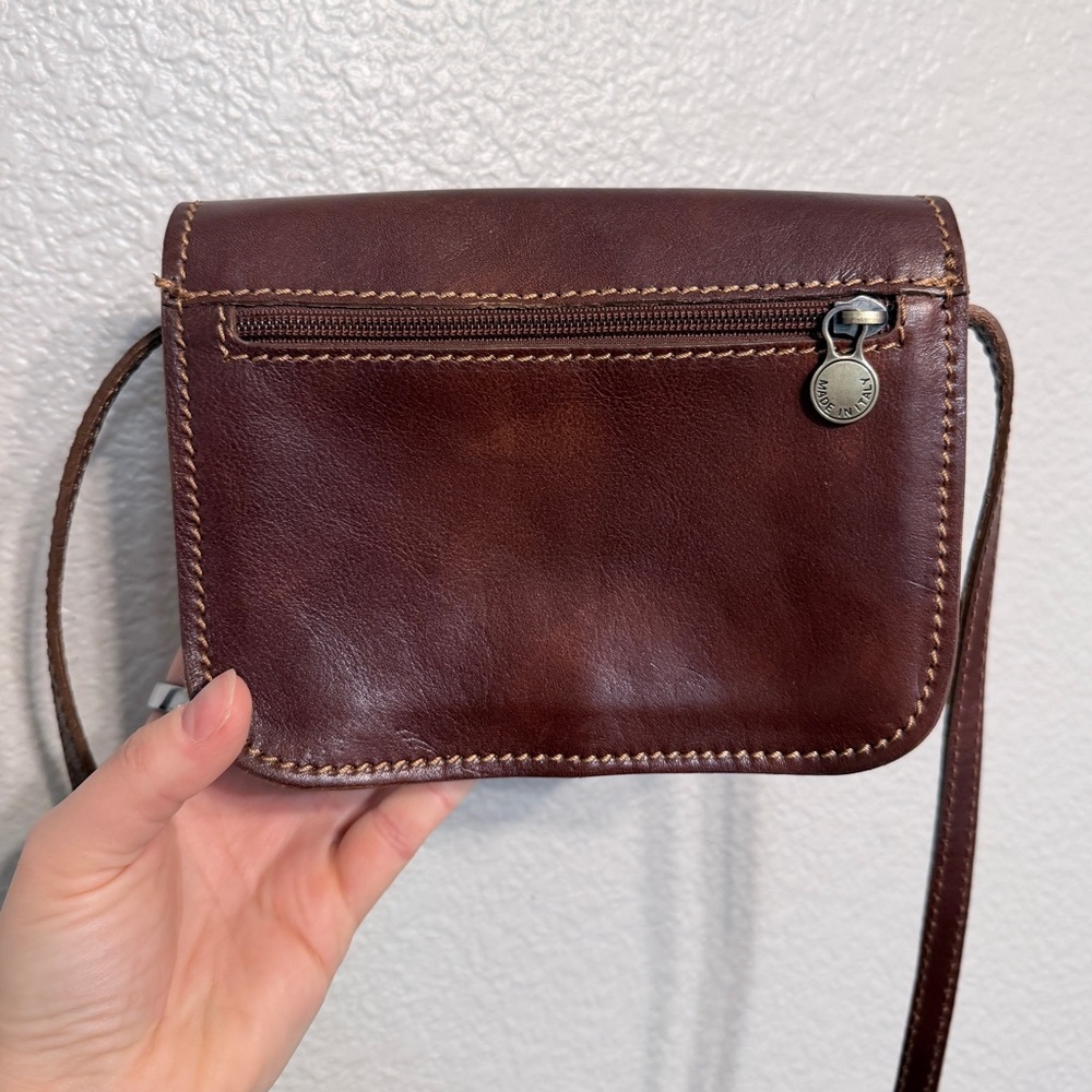 Florence Made In Italy Brown Leather Small Pocket Crossbody Bag/Purse - Picture 5 of 11